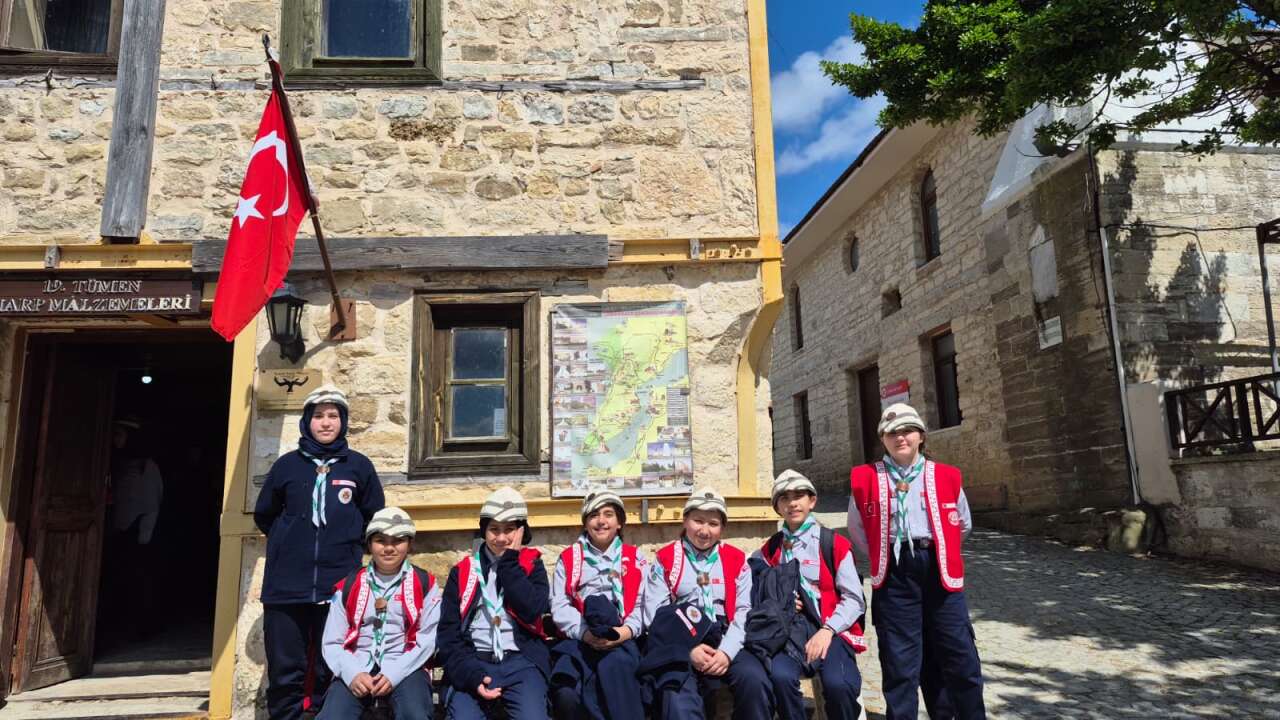 Meramlı izciler 111 yıl sonra Çanakkale’de 57. Alayın izinden yürüdü 9